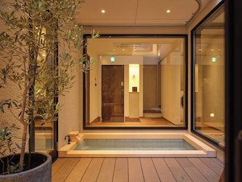 大門屋 大阪 岸里玉出 -空窓の湯-