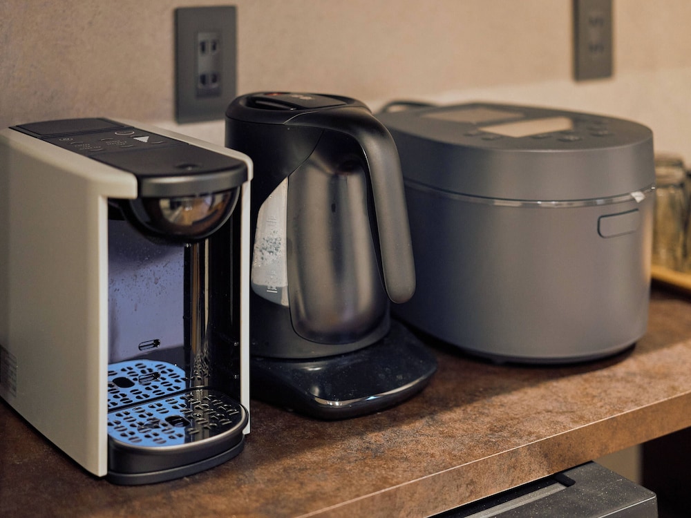 ラグジュアリー ヴィラ 専用キッチン2 | 大門屋 大阪 岸里玉出 -空窓の湯-