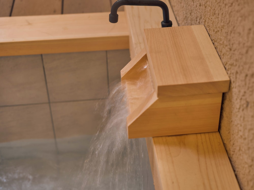 ラグジュアリー ヴィラ バスルーム4 | 大門屋 大阪 岸里玉出 -空窓の湯-