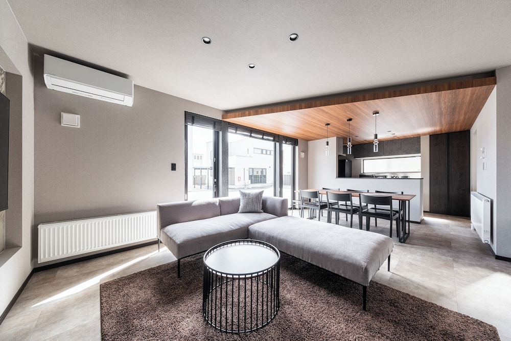 ファミリー ルーム 客室3 | JANUS villa Furano (ジェイナス ビラ 富良野)