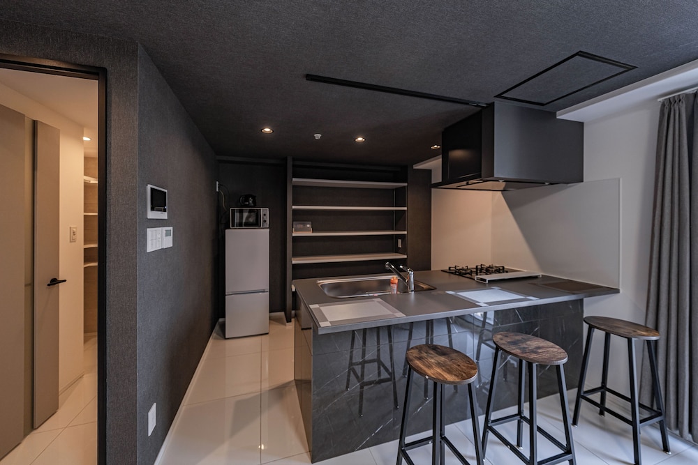 ファミリー スイート バルコニー シティビュー 客室4 | Namba River Side Garden Hotel