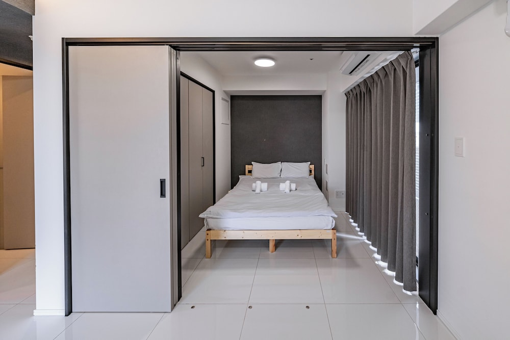 ファミリー スイート バルコニー シティビュー 客室18 | Namba River Side Garden Hotel