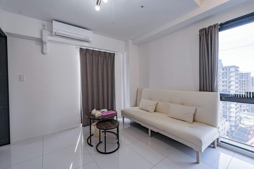 ファミリー スイート バルコニー シティビュー 客室12 | Namba River Side Garden Hotel