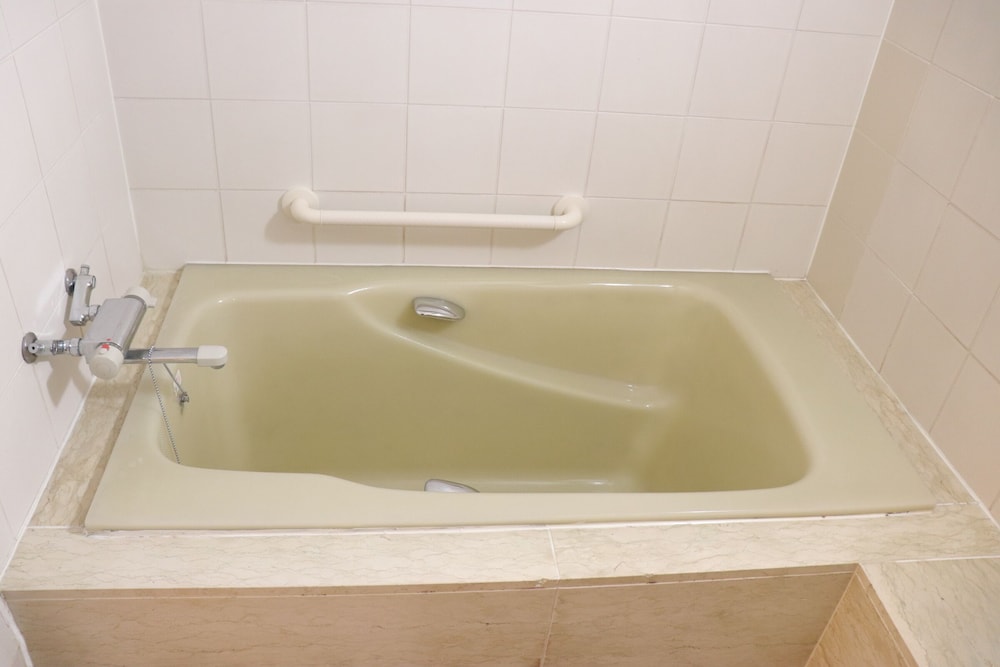 トリプルルーム バスルーム0 | メゾン大通りパーク