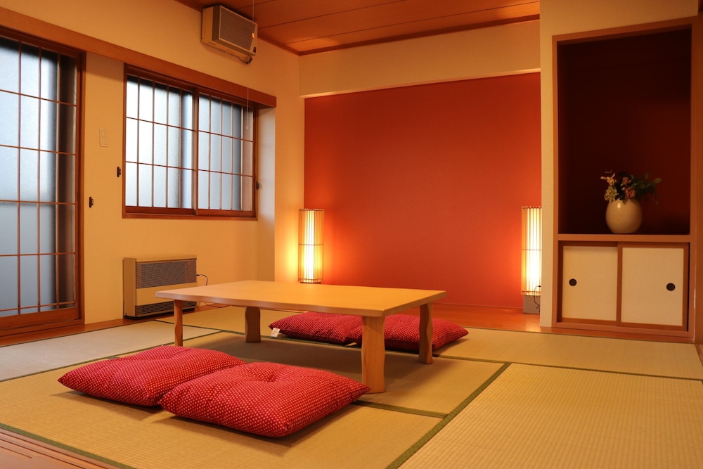 トリプルルーム 客室7 | メゾン大通りパーク