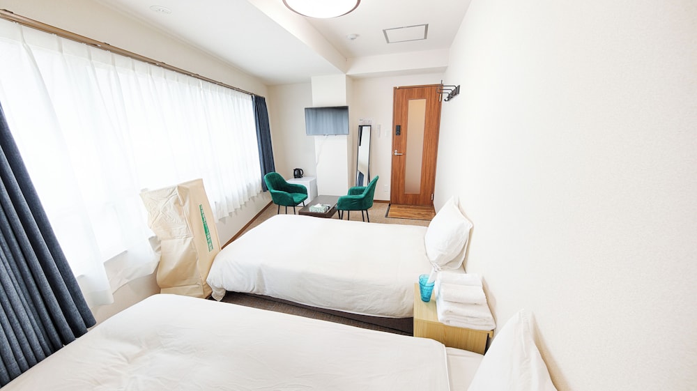 エコノミー ツインルーム 客室6 | Ayanishiki大阪西九条STAY