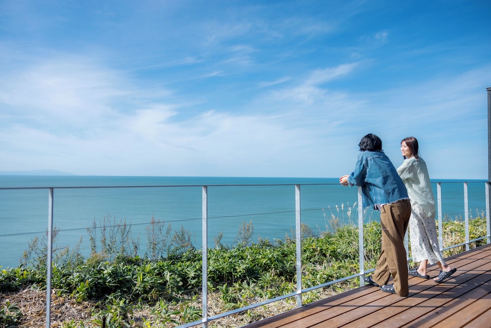 ヴィラ バルコニー オーシャンビュー テラス / パティオ2 | the SHIHACHI