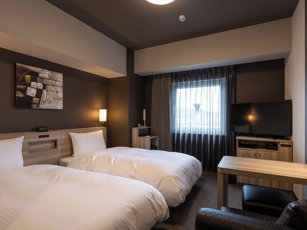 コンフォート ツインルーム 禁煙 | ホテルルートイン観音寺