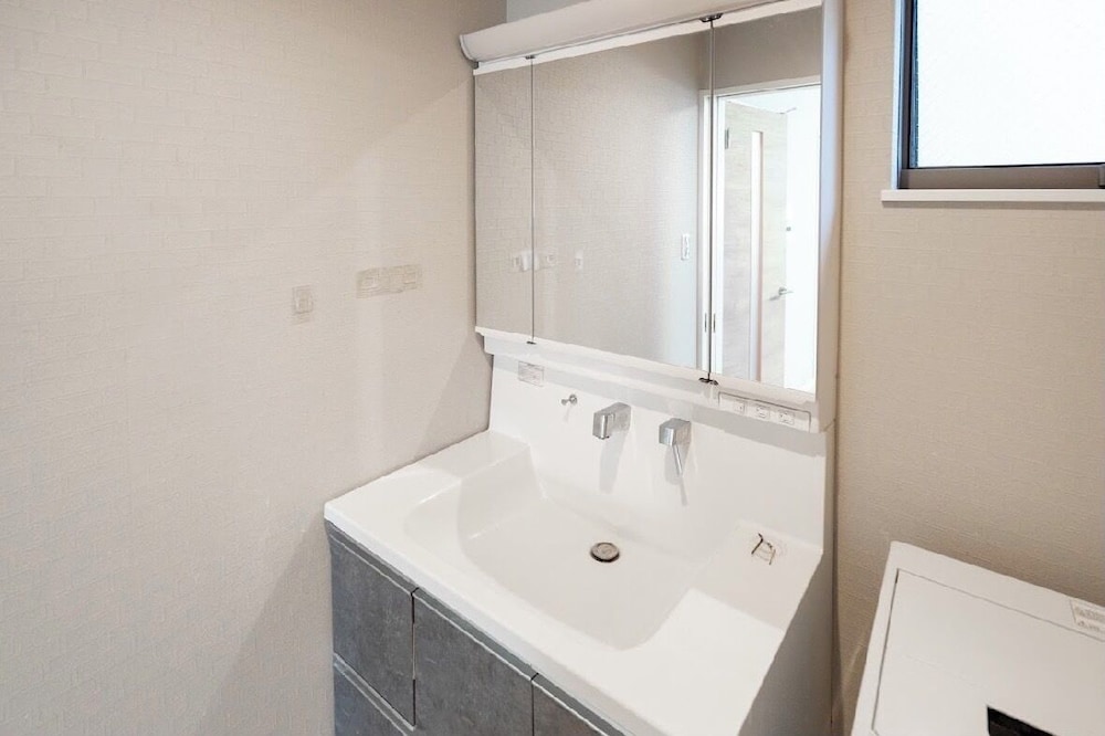 ヴィラ ベッド (複数台) バルコニー シティビュー バスルーム2 | Seiran Villa