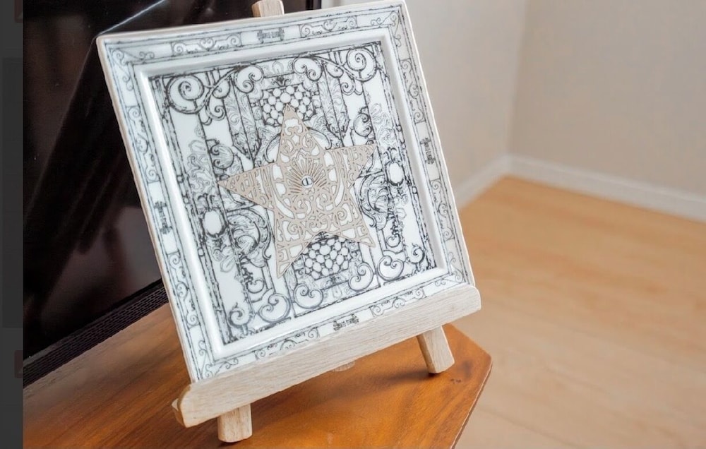 ヴィラ ベッド (複数台) バルコニー シティビュー 客室内のダイニングエリア2 | Seiran Villa