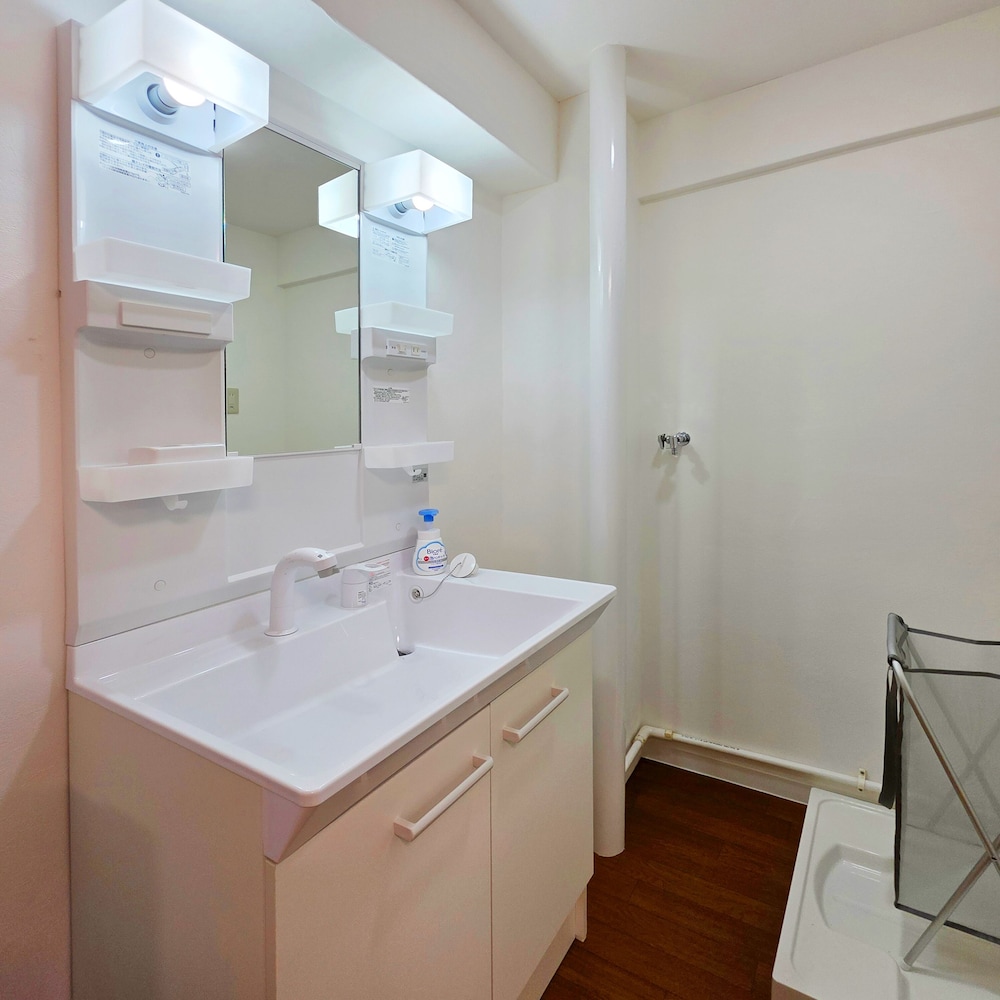 トリプルルーム バスルーム0 | OLIVE stay