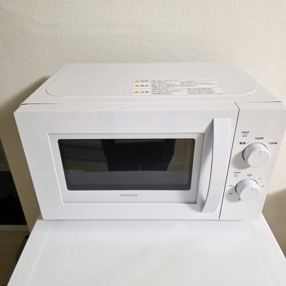 トリプルルーム 客室内のダイニングエリア0 | OLIVE stay