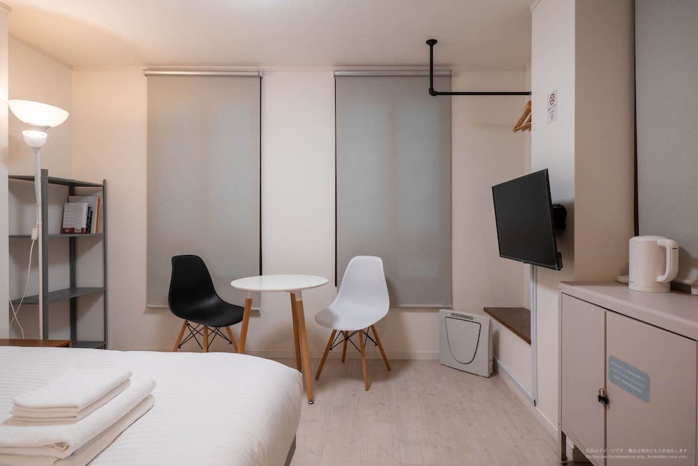 デラックス ダブルルーム ベイビュー 客室1 | R Inn 中野