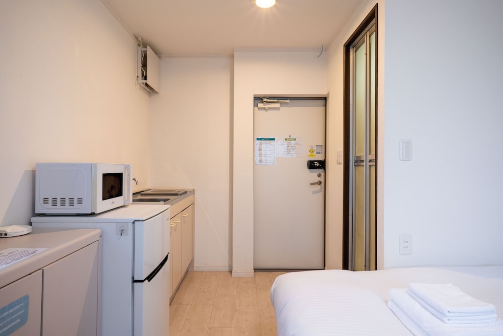 デラックス ダブルルーム ベイビュー 客室1 | R Inn 中野