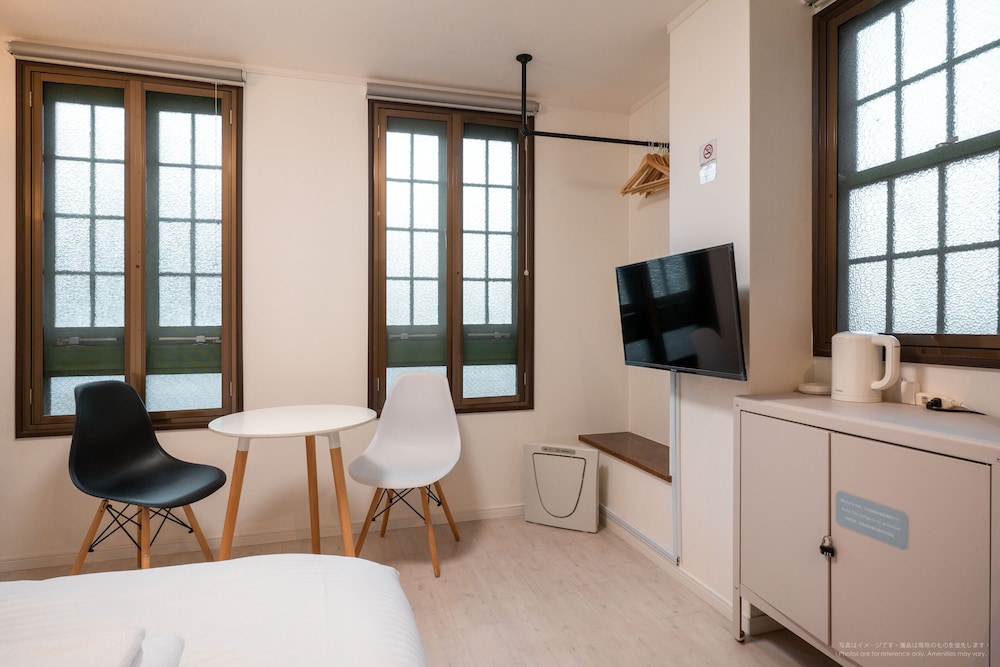 デラックス ダブルルーム ベイビュー 客室2 | R Inn 中野