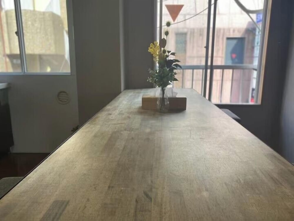 デラックス アパートメント シティビュー 部屋からの景観0 | ホテルジャンゴ