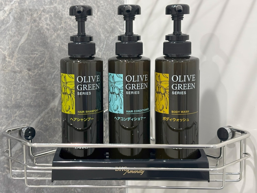 ダブル (シャワーのみ) 禁煙 客室の設備とサービス1 | 虎ノ門ホリックホテル