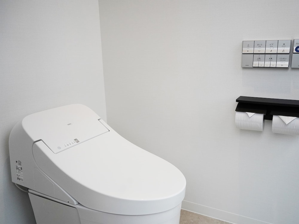 ダブル (シャワーのみ) 禁煙 客室の設備とサービス0 | 虎ノ門ホリックホテル