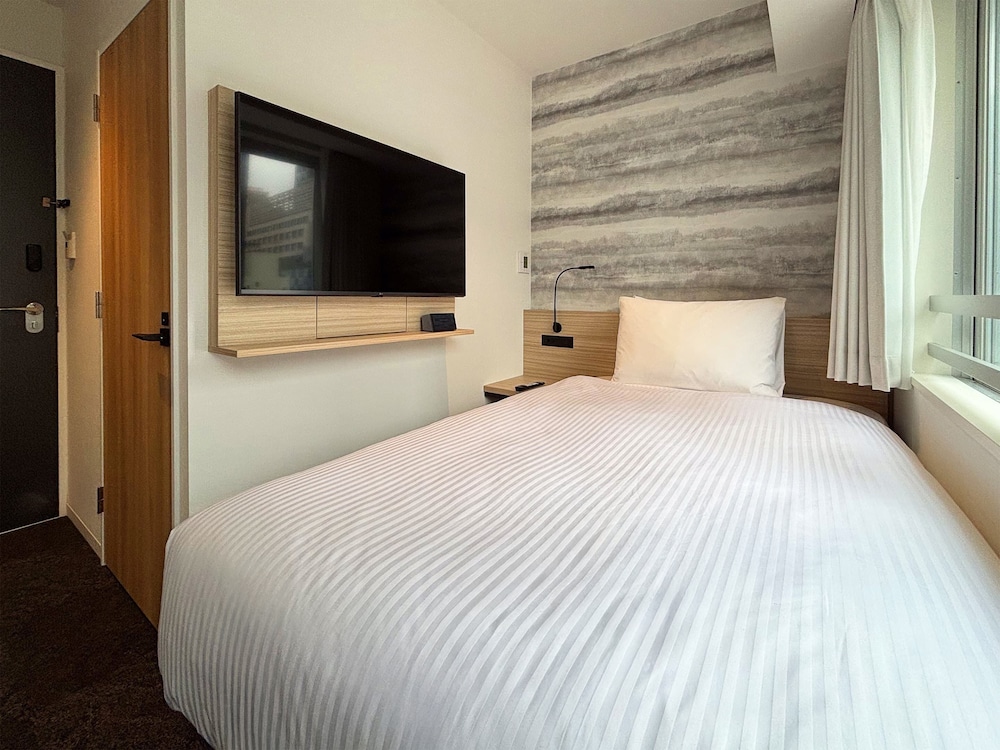 ダブル (シャワーのみ) 禁煙 | 虎ノ門ホリックホテル