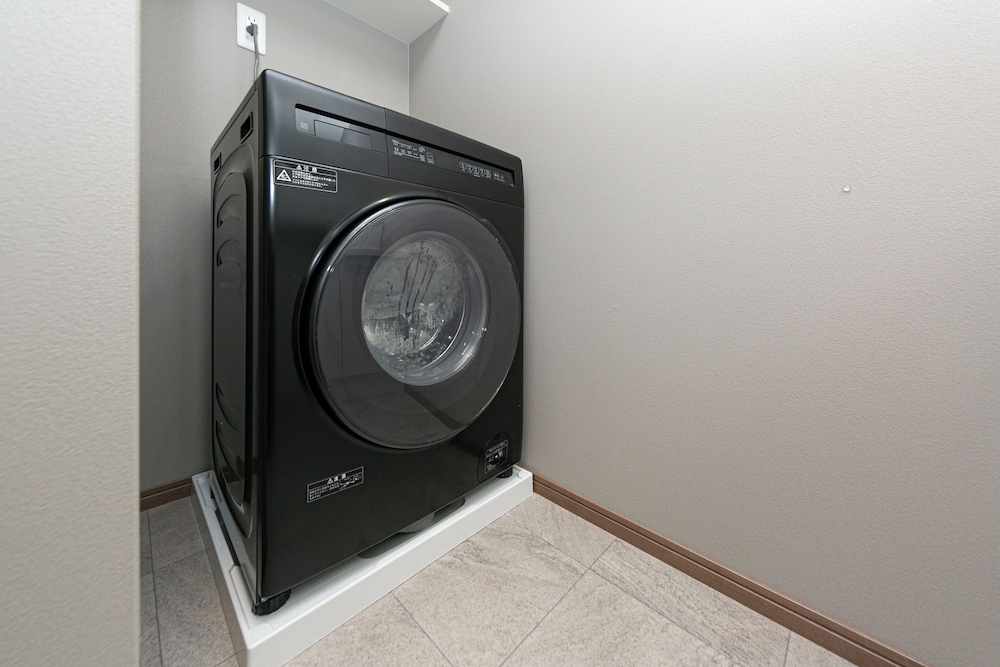 スーペリア スイート 禁煙 シティビュー バスルーム1 | Living like Hotel Hakata Premium