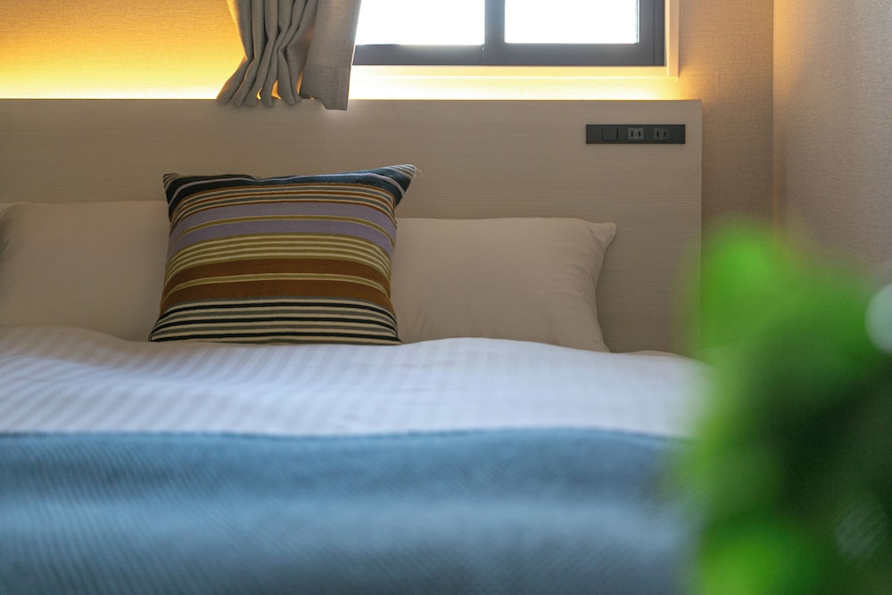 スーペリア スイート 禁煙 シティビュー 客室9 | Living like Hotel Hakata Premium