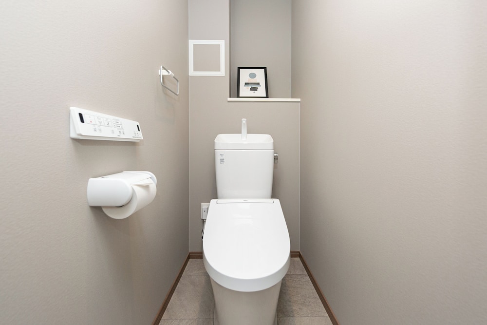 スーペリア スイート 禁煙 シティビュー バスルーム3 | Living like Hotel Hakata Premium