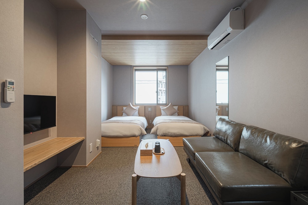 スタンダード ツインルーム | グランドベースMIRAI