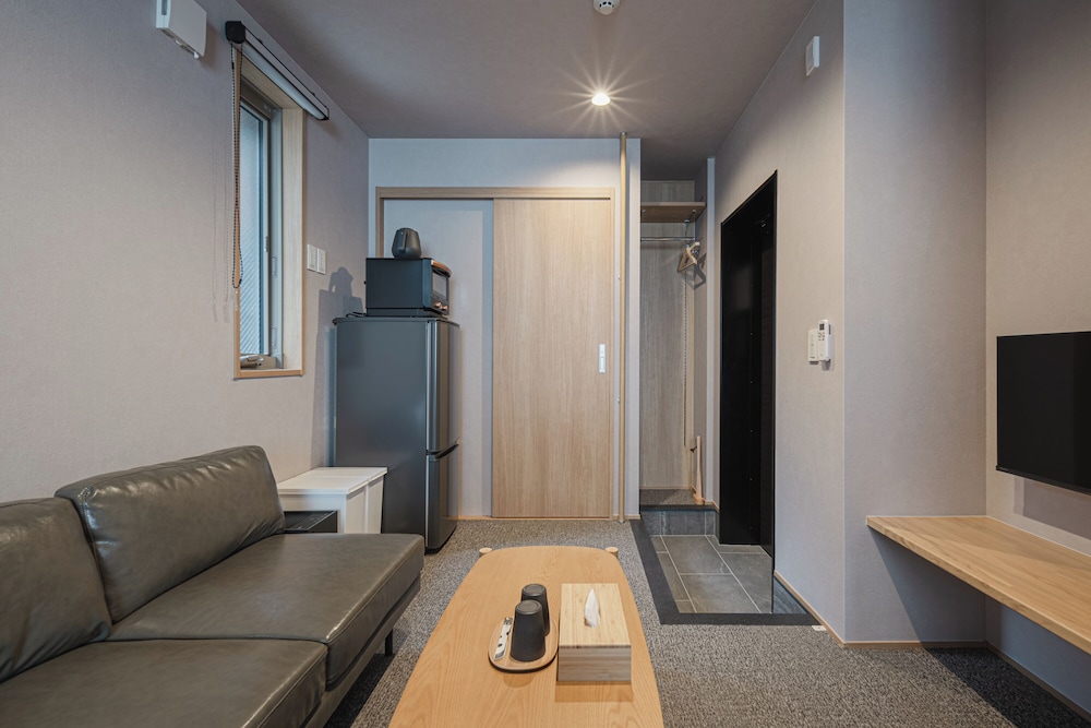 スタンダード ツインルーム 客室2 | グランドベースMIRAI