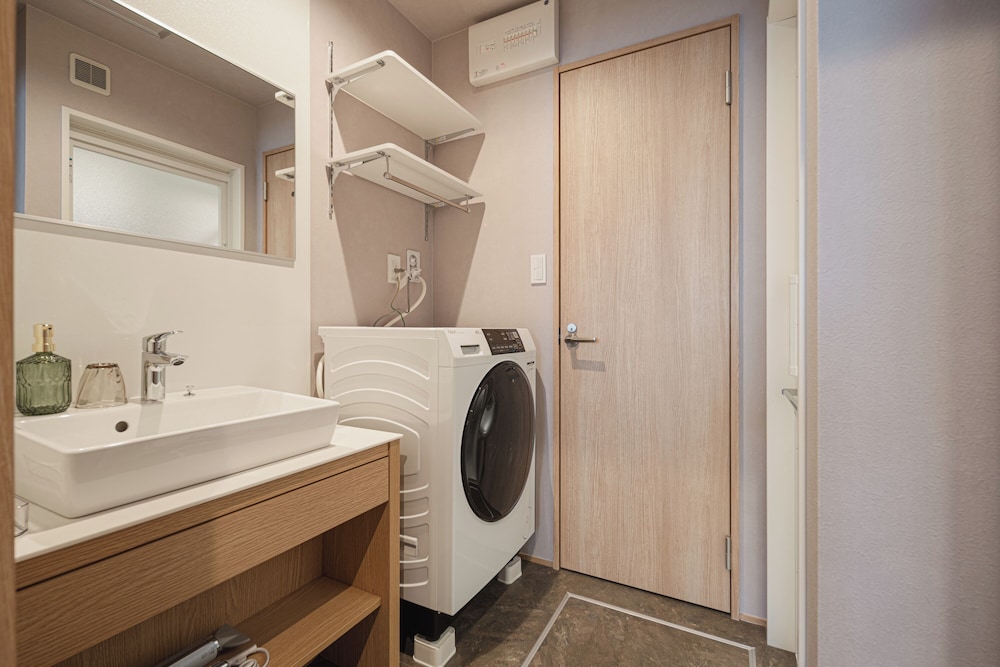 スタンダード ツインルーム バスルーム0 | グランドベースMIRAI