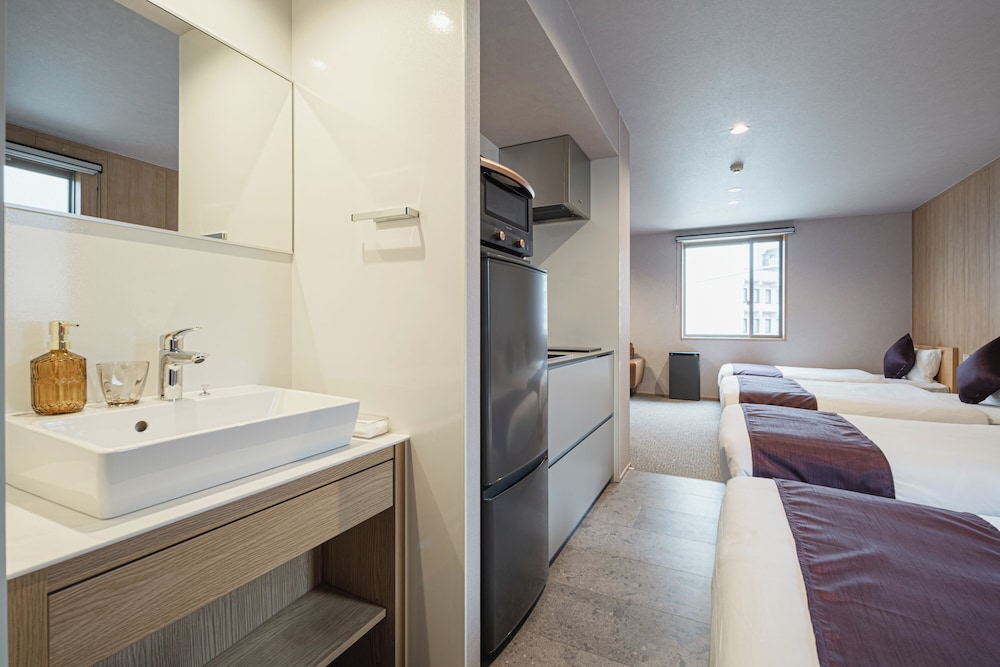 ファミリー 4 人部屋 客室3 | グランドベースMIRAI