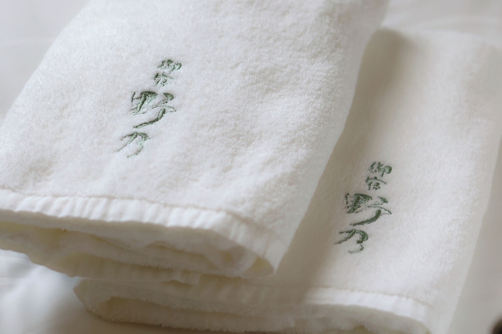 ダブルルーム 禁煙 客室の設備とサービス1 | 天然温泉 越前の湯 御宿 野乃福井