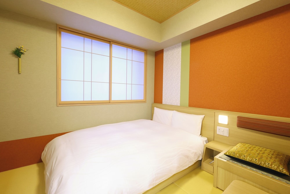 ダブルルーム 禁煙 客室1 | 天然温泉 越前の湯 御宿 野乃福井