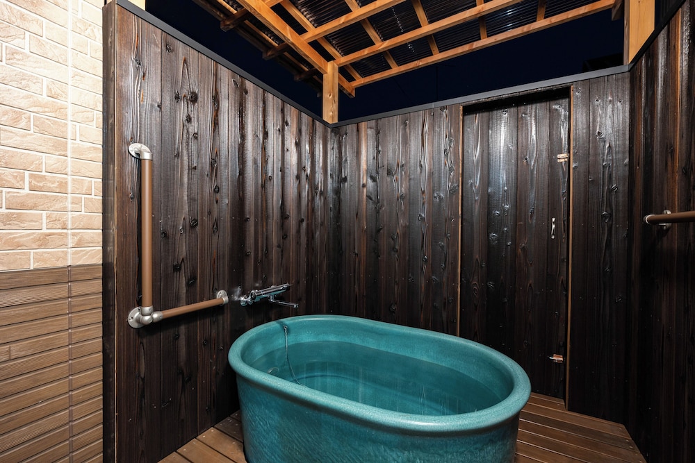 ヴィラ パティオ バスルーム0 | Villa Dogika TAKASHIMA