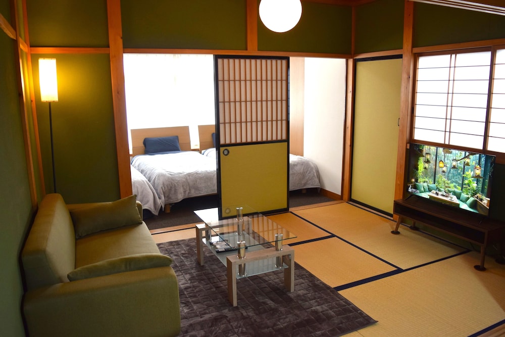 内装1 | ひだまり