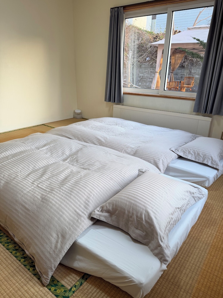 ルーム ラナイ ガーデンビュー 客室7 | 青山ハウス