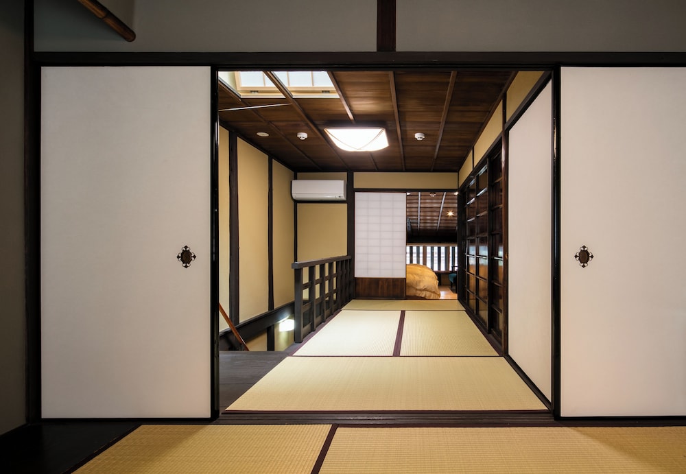 タウンホーム リビング エリア0 | 長江家住宅（京都市指定有形文化財）