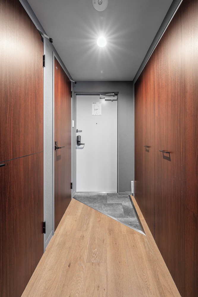内部エントランス1 | NOBLE301