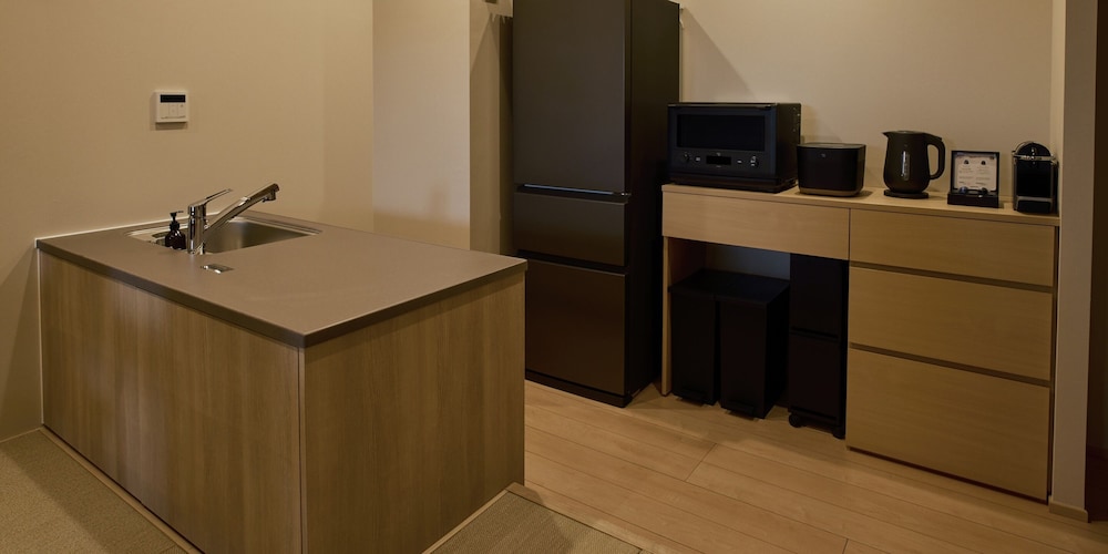 [C]2ダブルベッド/4名定員 禁煙 専用キッチン0 | Rakuten STAY あわら温泉