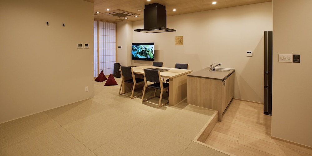 [D] 布団4組 4名定員 禁煙 | Rakuten STAY あわら温泉