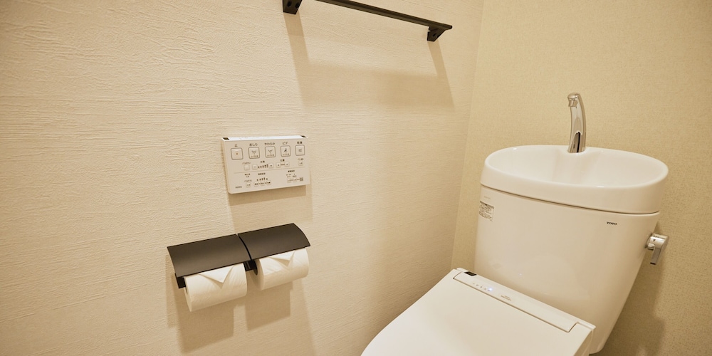 [C]2ダブルベッド/4名定員 禁煙 バスルーム1 | Rakuten STAY あわら温泉