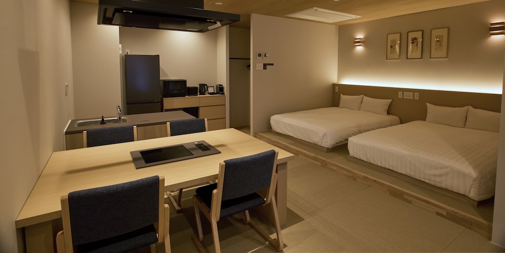 [C]2ダブルベッド/4名定員 禁煙 客室10 | Rakuten STAY あわら温泉