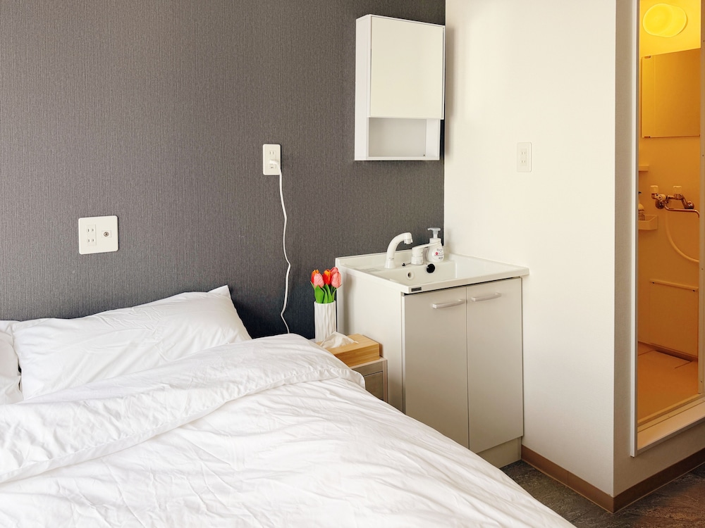 和風ダブルルーム 布団 禁煙 専用バスルーム 客室6 | 青麦旅館