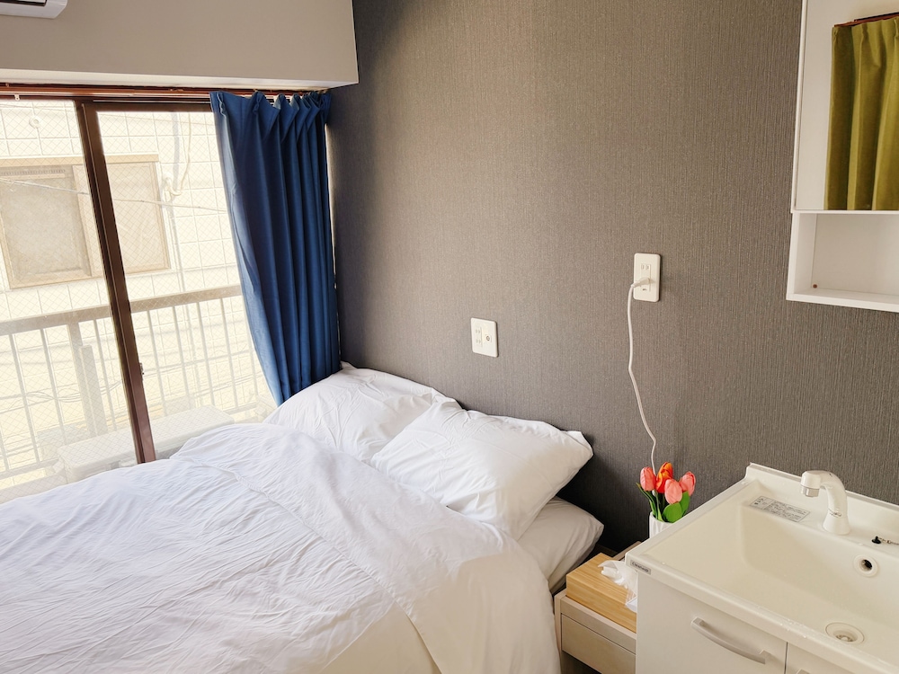 和風ダブルルーム 布団 禁煙 専用バスルーム 客室2 | 青麦旅館