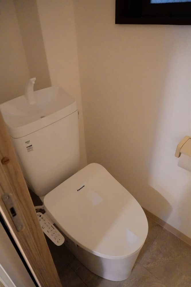 和風トリプルルーム ベッド (複数台) 禁煙 専用バスルーム 客室1 | 青麦旅館