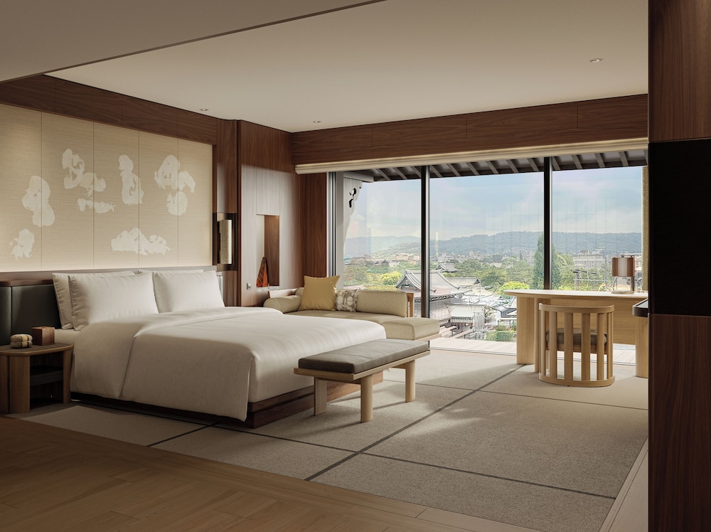 ジュニア スイート キングベッド 1 台 (Temple) | カペラ京都