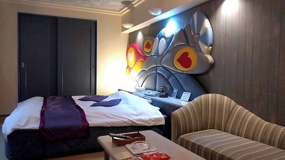 ダブルルーム 客室3 | ホテル うさぎ - 大人限定