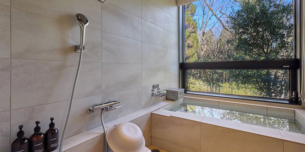 [C]2クイーン+2デイベッド/天然温泉,サウナ 禁煙 バスルーム0 | Rakuten STAY VILLA 由布院温泉