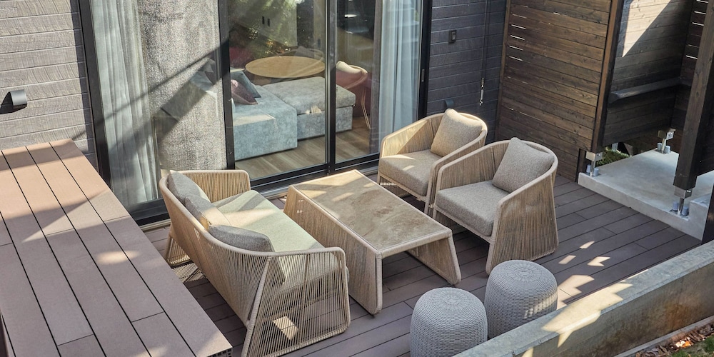 [B]2ダブル+布団4組/露天風呂/８名定員 禁煙 テラス / パティオ3 | Rakuten STAY VILLA 由布院温泉