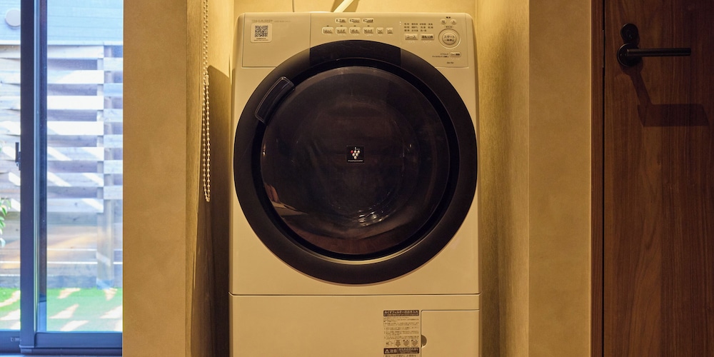 [C]2クイーン+2デイベッド/天然温泉,サウナ 禁煙 客室の設備とサービス1 | Rakuten STAY VILLA 由布院温泉