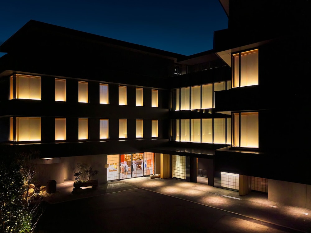 メインイメージ | HOTEL FORK & KNIFE Miyajima - 2026 年 3 月 28 日開業